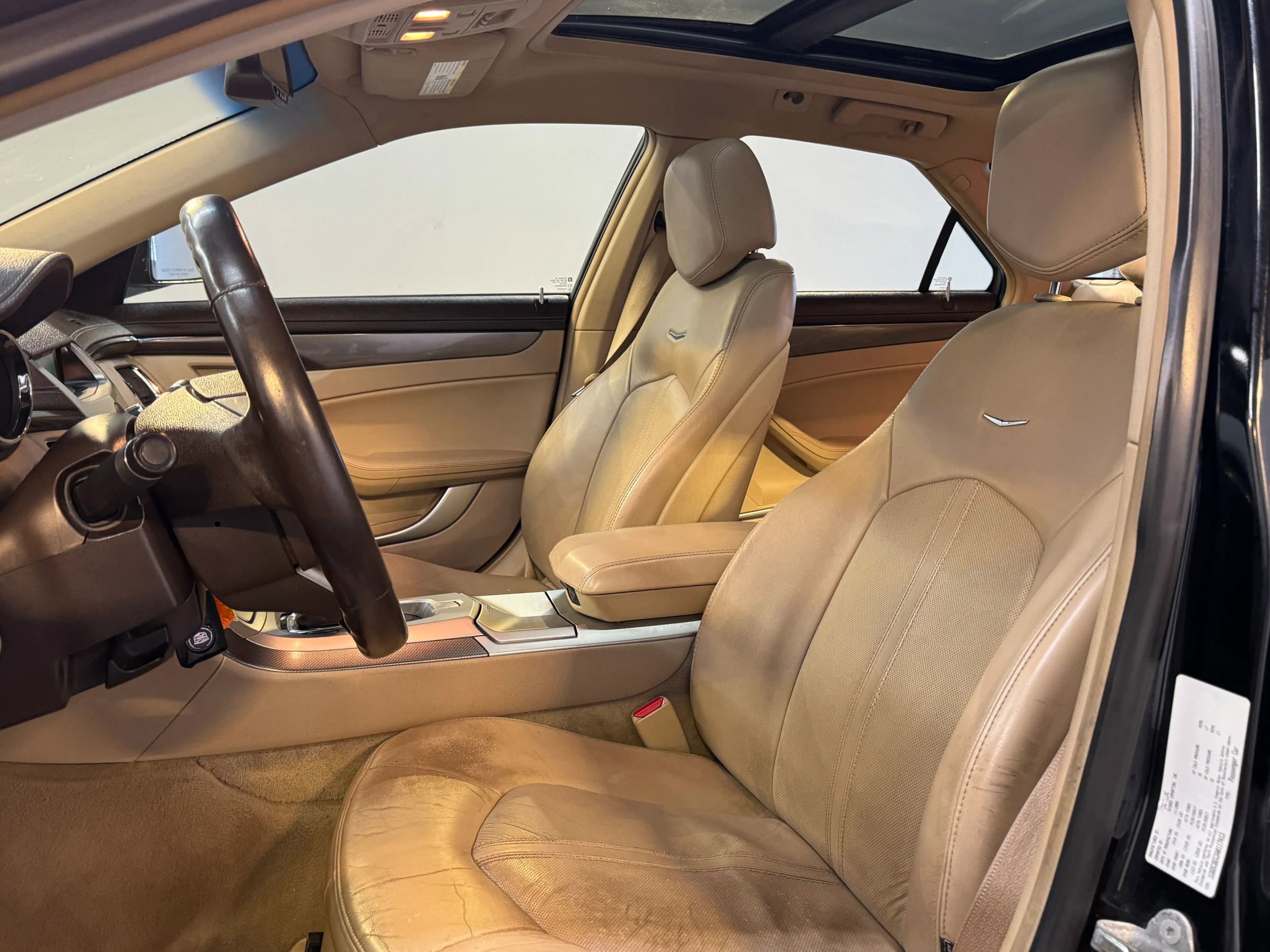 Used 2010 Cadillac CTS AWD Wagon image 13