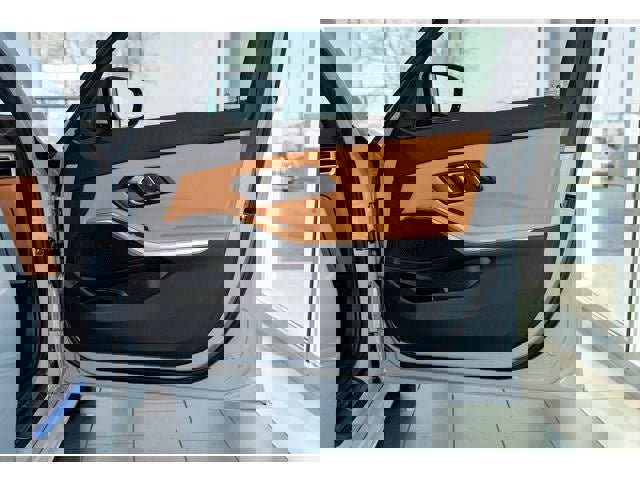 New 2026 BMW 330i xDrive Sedan w/ M Sport Package image 59