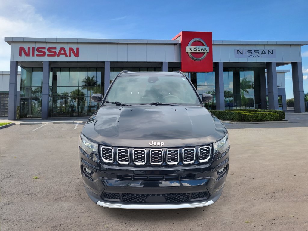 Used 2024 Jeep Compass Limited AWD/4WD image 6