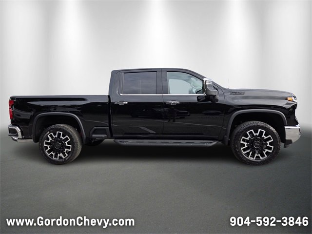 New 2026 Chevrolet Silverado 2500 LTZ w/ LTZ Premium Package image 6