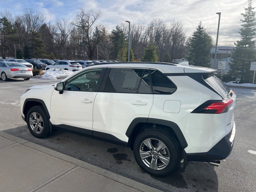 Used 2024 Toyota RAV4 XLE image 44
