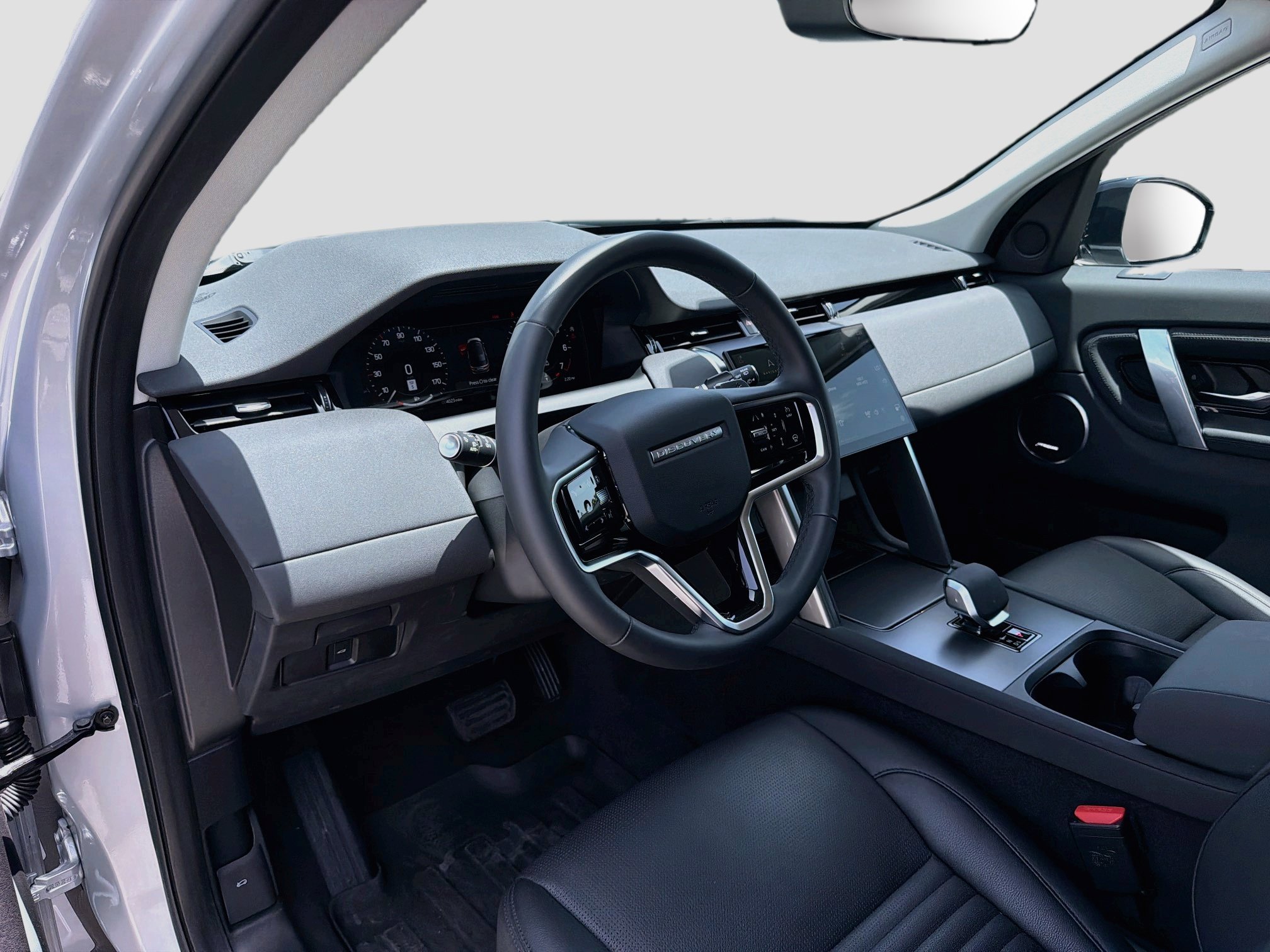 Used 2025 Land Rover Discovery Sport S AWD/4WD image 26