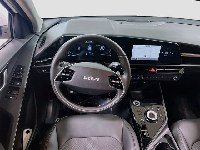 Certified 2023 Kia Niro EX FWD image 23
