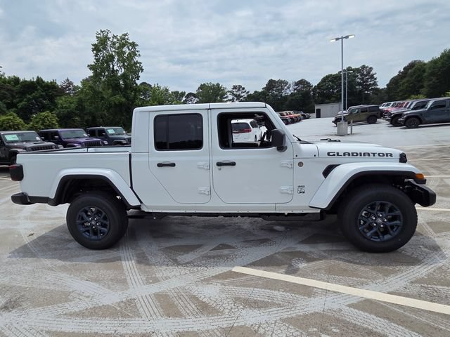 New 2026 Jeep Gladiator Sport AWD/4WD image 10