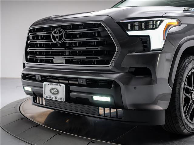 Used 2024 Toyota Sequoia Limited image 10