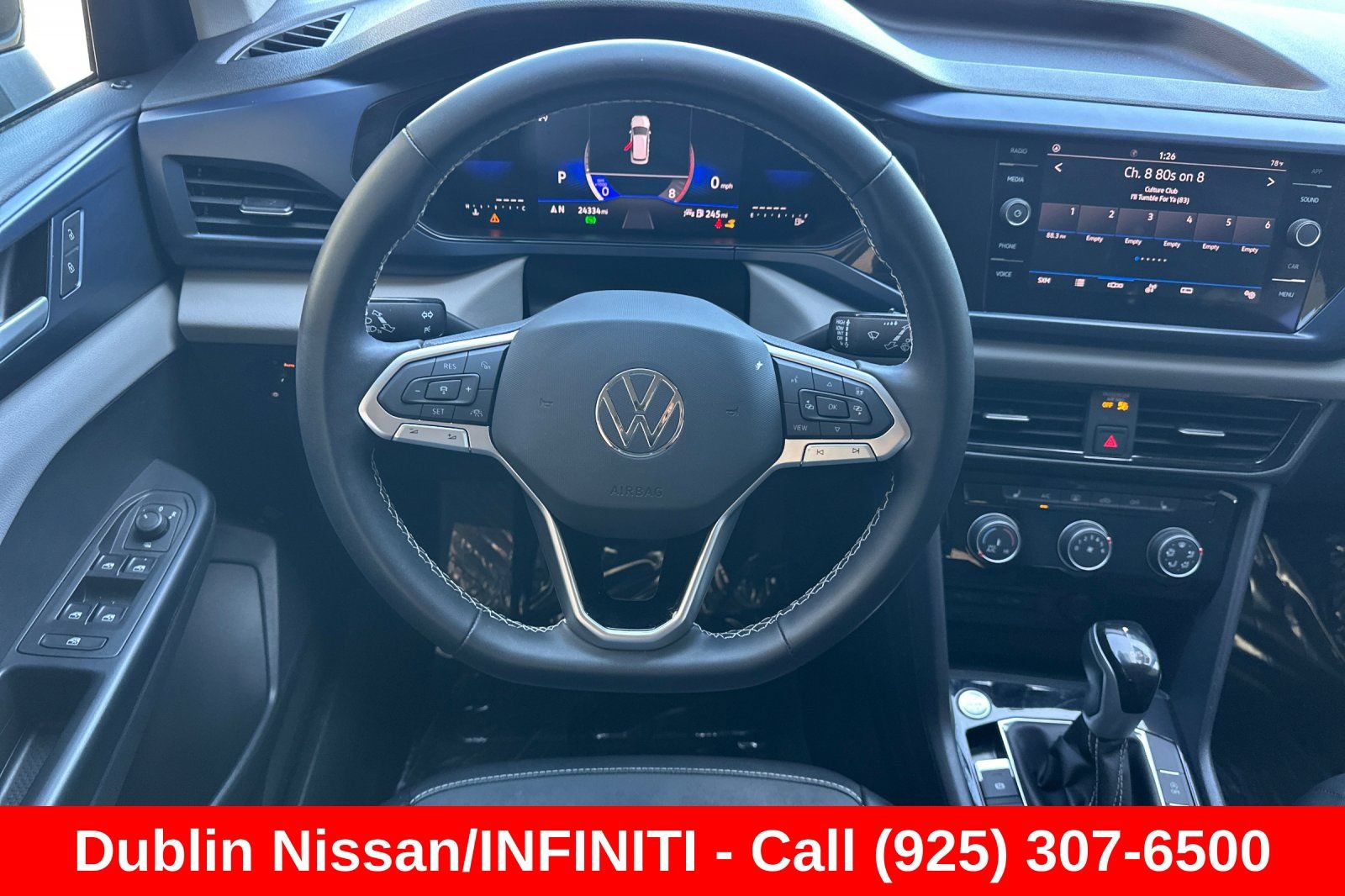 Used 2023 Volkswagen Taos SE w/ Black Wheel Package FWD image 17