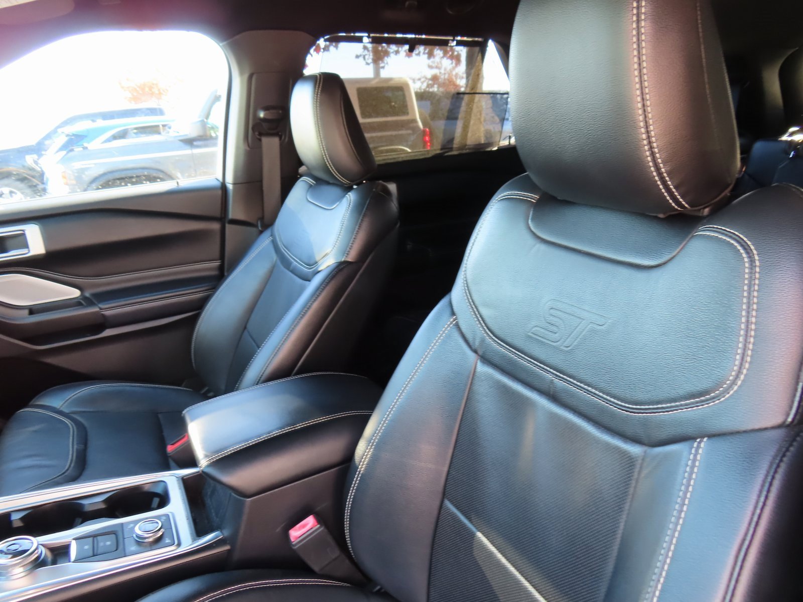 Used 2020 Ford Explorer ST w/ ST High-Performance Pack image 26