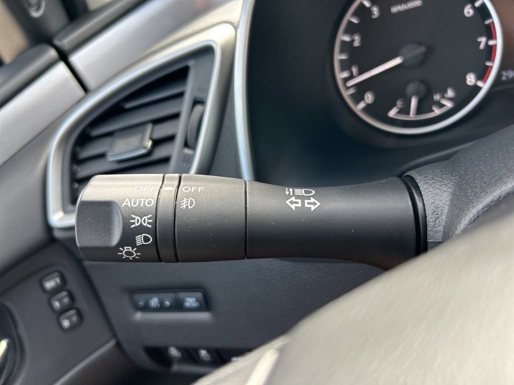 Certified 2024 Nissan Murano SL FWD image 29