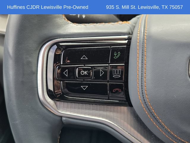 Used 2023 Jeep Grand Wagoneer L Series II w/ Premium Group II AWD/4WD image 39