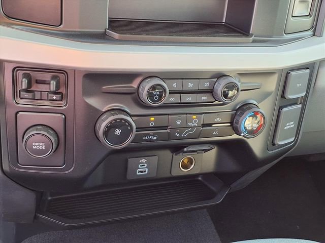 New 2024 Ford F350 XLT w/ XLT Value Package RWD image 11
