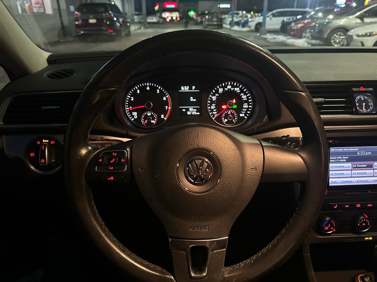 Used 2015 Volkswagen Passat 1.8T Limited Edition image 11