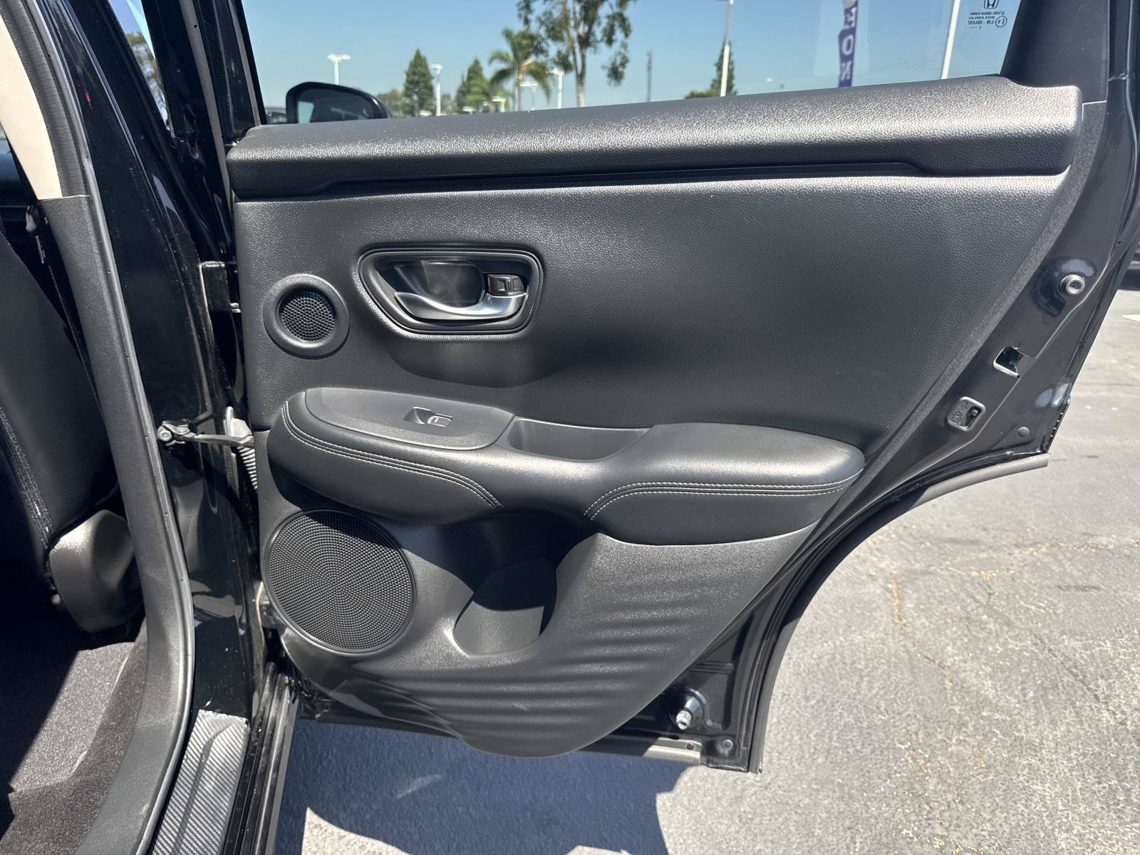 Certified 2023 Honda HR-V EX-L image 31