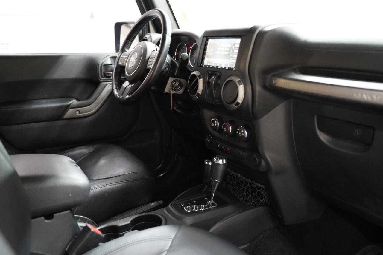 Used 2017 Jeep Wrangler Sport w/ Quick Order Package 24S AWD/4WD image 17
