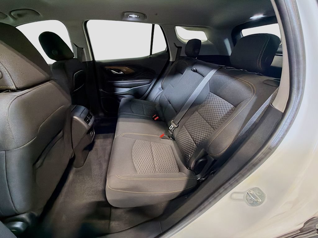 Used 2020 GMC Terrain SLE FWD image 24