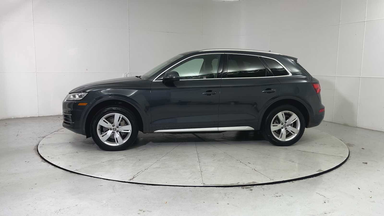 Used 2018 Audi Q5 2.0T Premium Plus w/ Premium Plus Package image 5