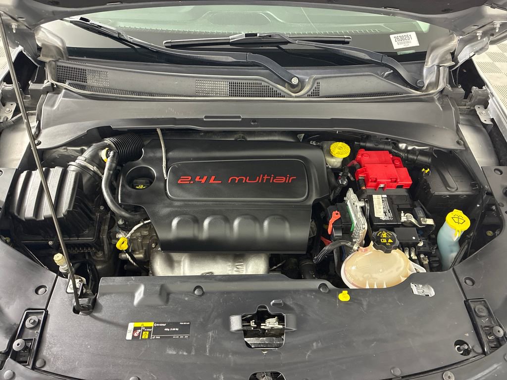 Used 2020 Jeep Compass Latitude image 30