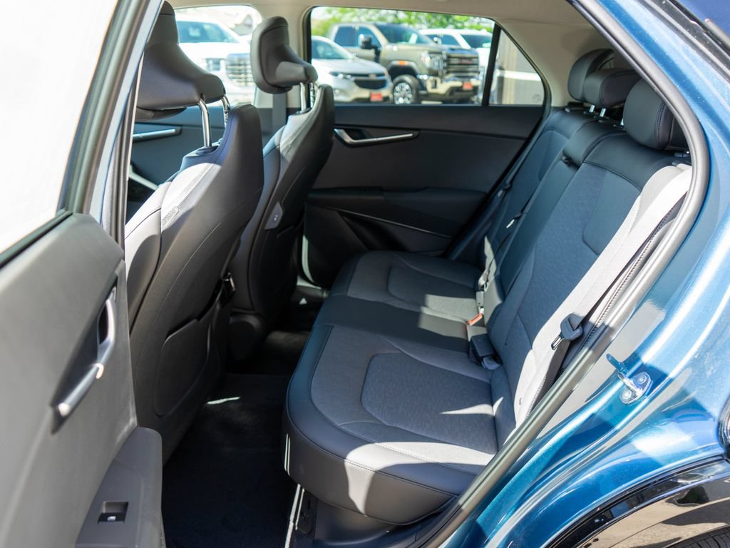 New 2026 Kia Niro SX Touring FWD image 13