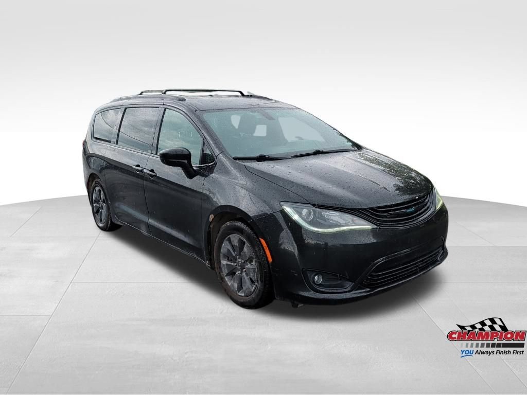 Used 2019 Chrysler Pacifica Touring-L w/ S Appearance Package FWD image 8