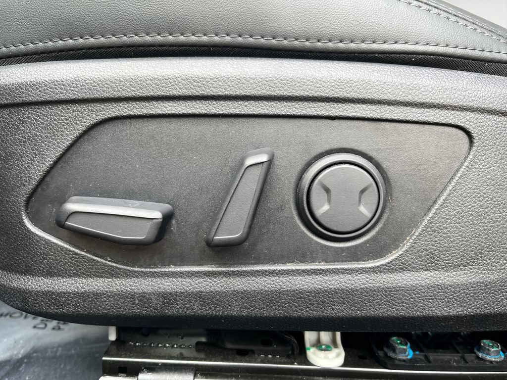Used 2023 Kia K5 GT-Line w/ GT-Line Premium Package AWD/4WD image 16