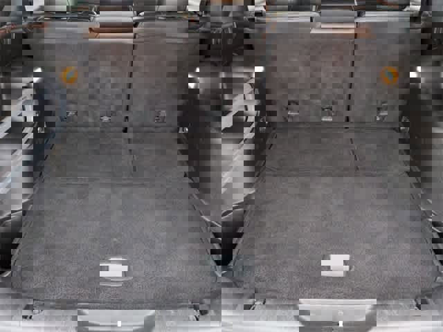 Used 2018 Jeep Cherokee Limited w/ Trailer Tow Group image 33