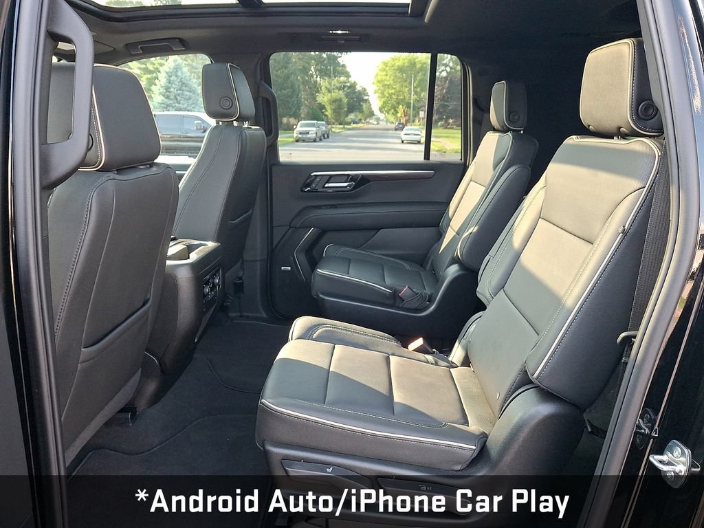 Used 2026 Chevrolet Suburban Premier w/ Sun And Tow Package AWD/4WD image 13