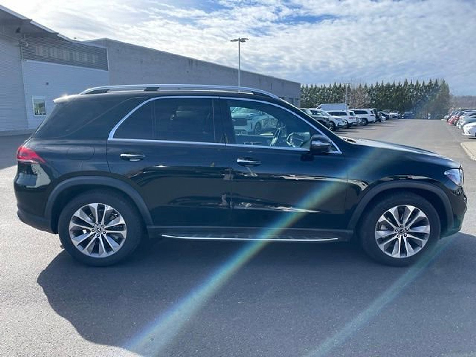 Used 2022 Mercedes-Benz GLE 350 4MATIC image 7