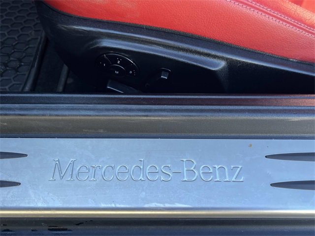 Used 2011 Mercedes-Benz SLK 300 image 22