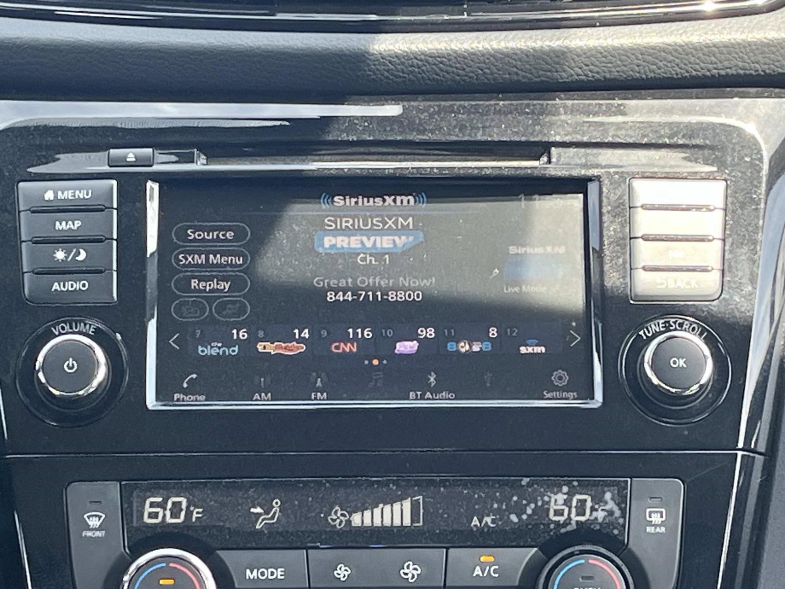 Used 2021 Nissan Rogue Sport SL image 12