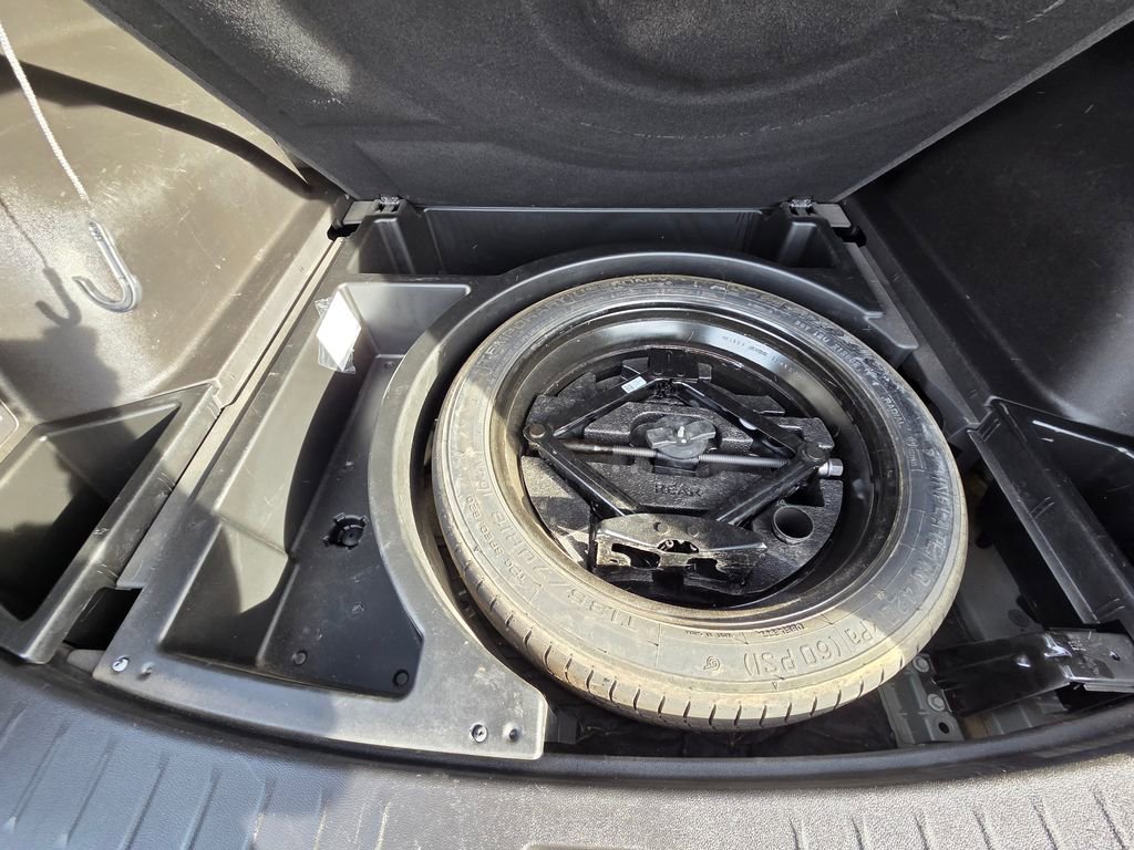 Used 2021 Chevrolet Blazer LT image 30