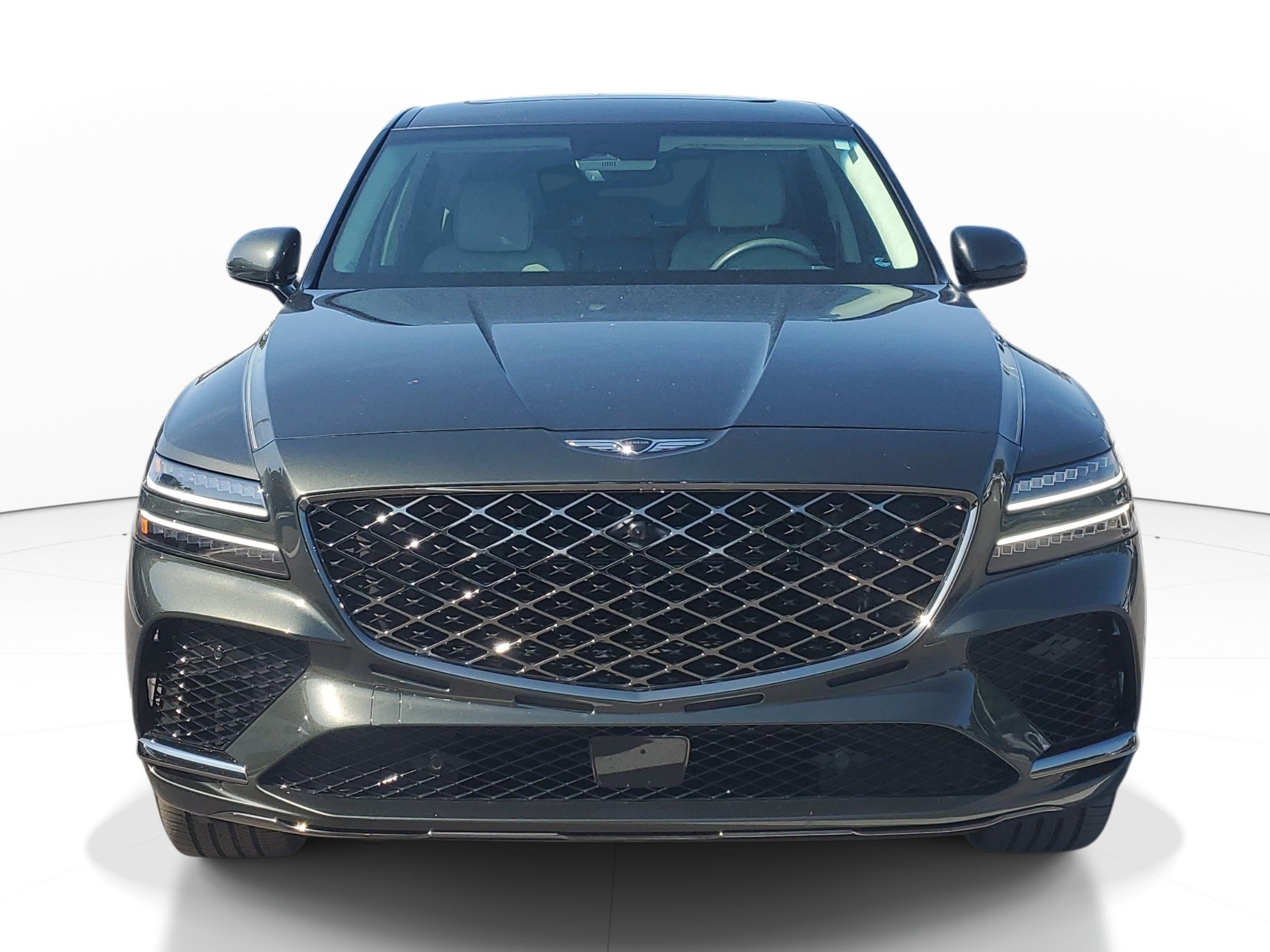 Used 2025 Genesis GV80 3.5T e-SC AWD/4WD image 3