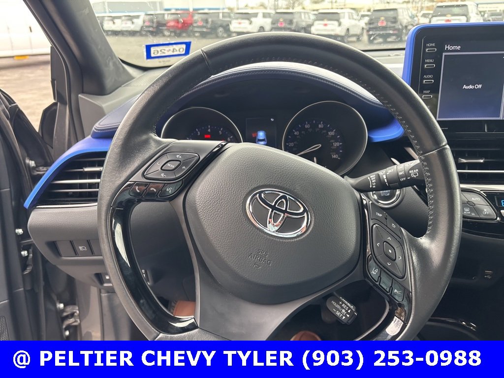 Used 2022 Toyota C-HR XLE image 12