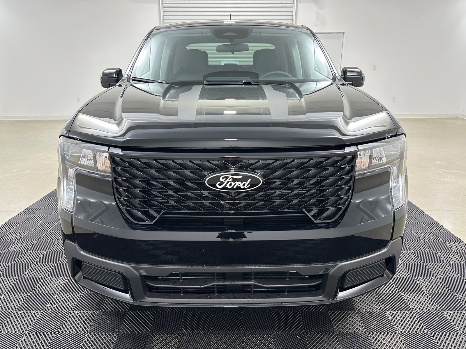 New 2025 Ford Maverick XLT w/ XLT Luxury Package image 2