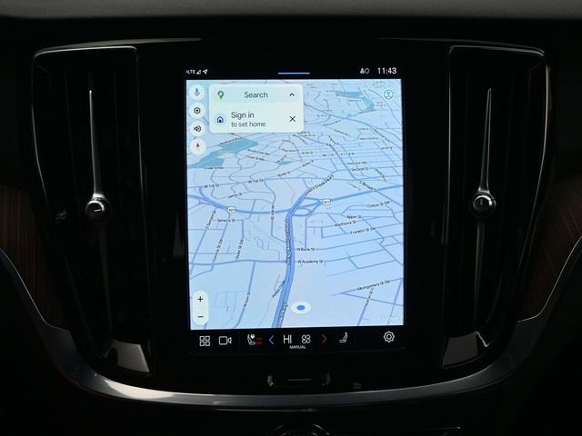 Used 2023 Volvo S60 B5 Plus w/ Climate Package image 14