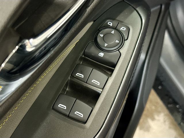 New 2026 Chevrolet Trax ACTIV w/ Sunroof Package image 18