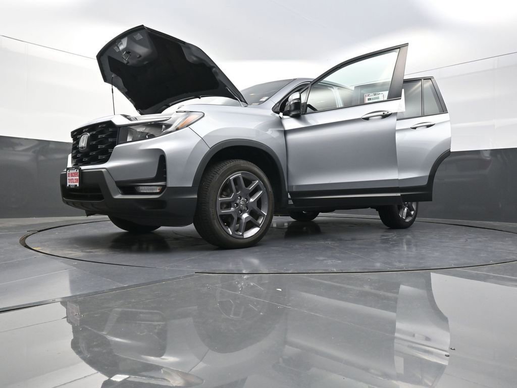 Used 2023 Honda Passport EX-L image 38