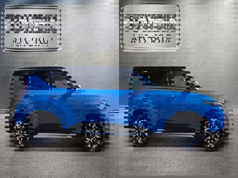 Certified 2025 Kia Soul EX image 3