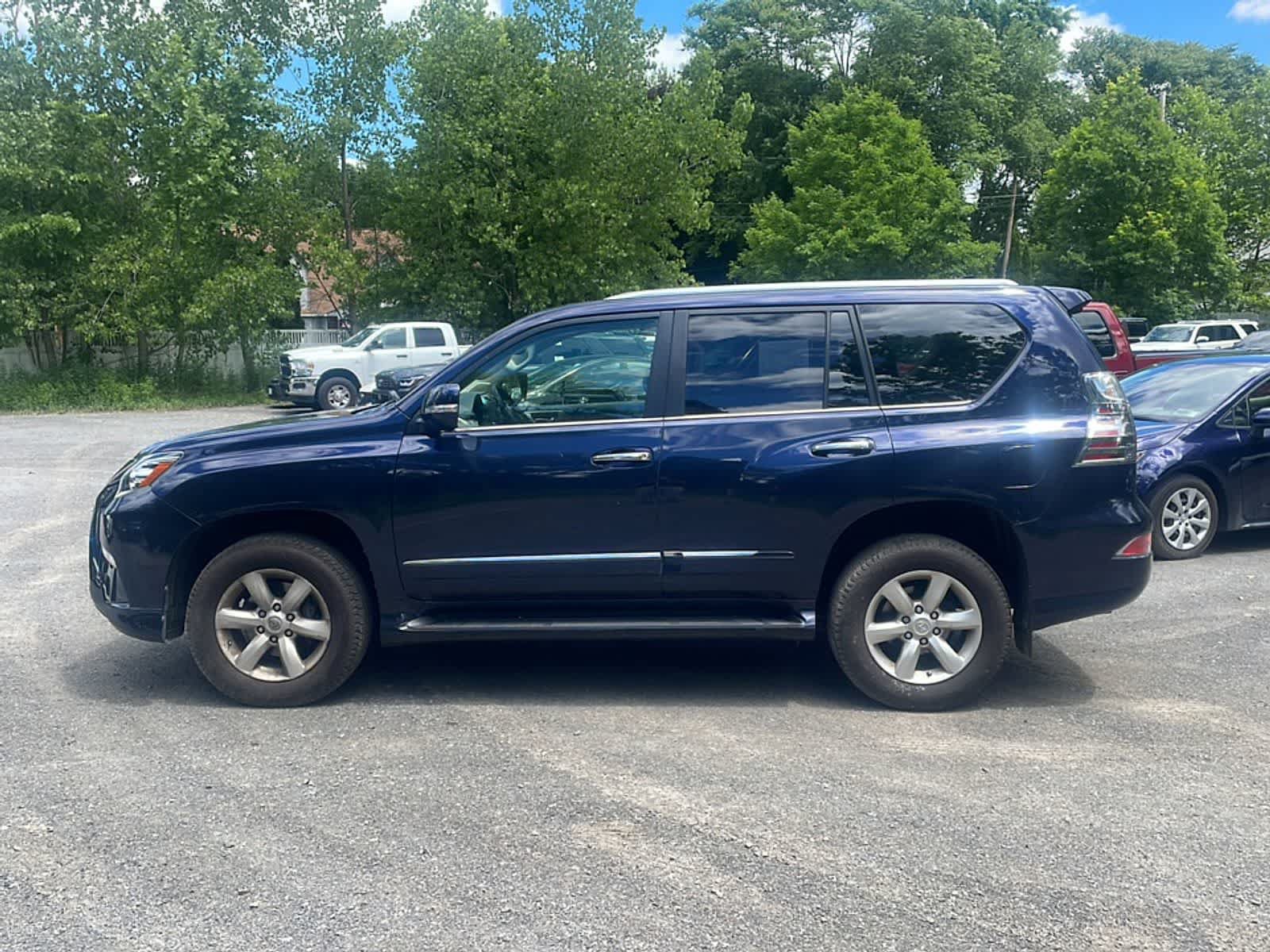 Used 2019 Lexus GX 460 AWD/4WD image 4