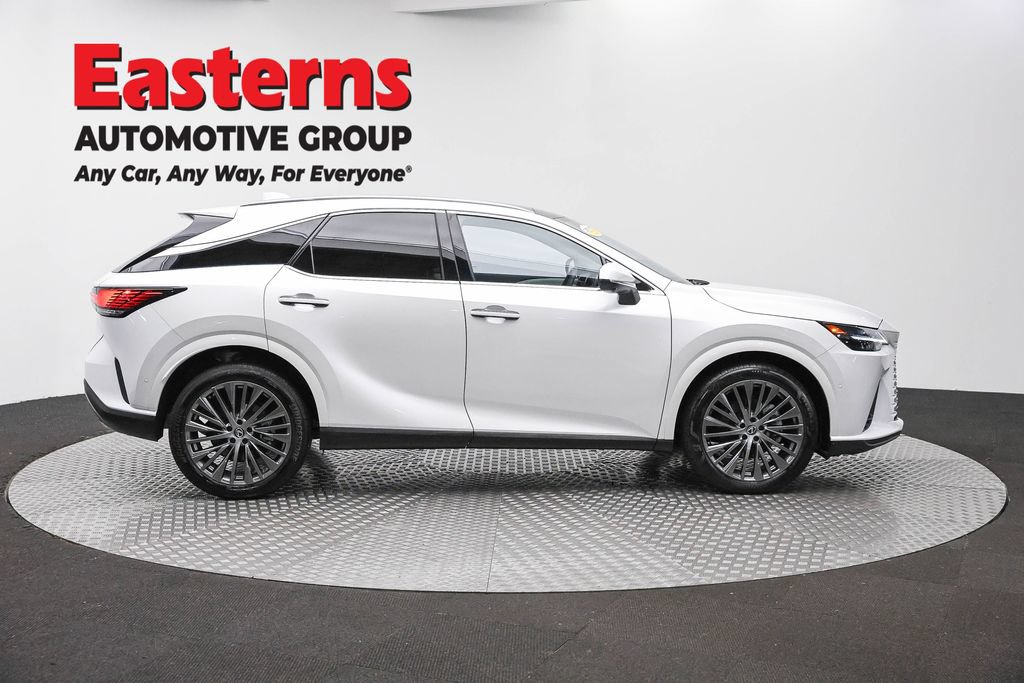 Used 2025 Lexus RX 350 AWD w/ Convenience Package image 4