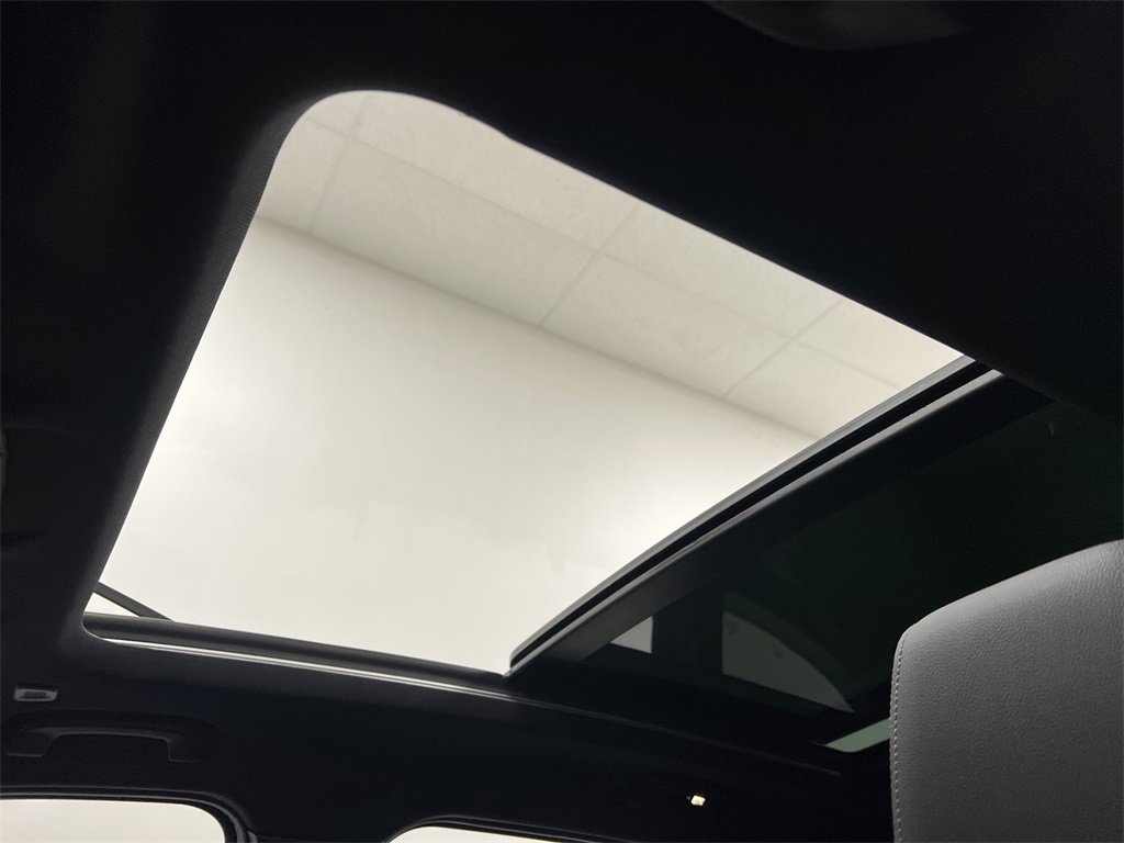 Used 2023 BMW X1 xDrive28i image 21