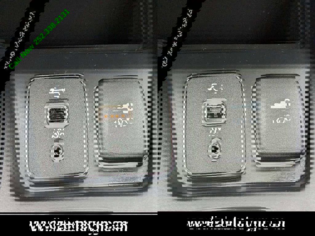 Used 2021 Jeep Cherokee Limited w/ Mopar Interior Package image 34