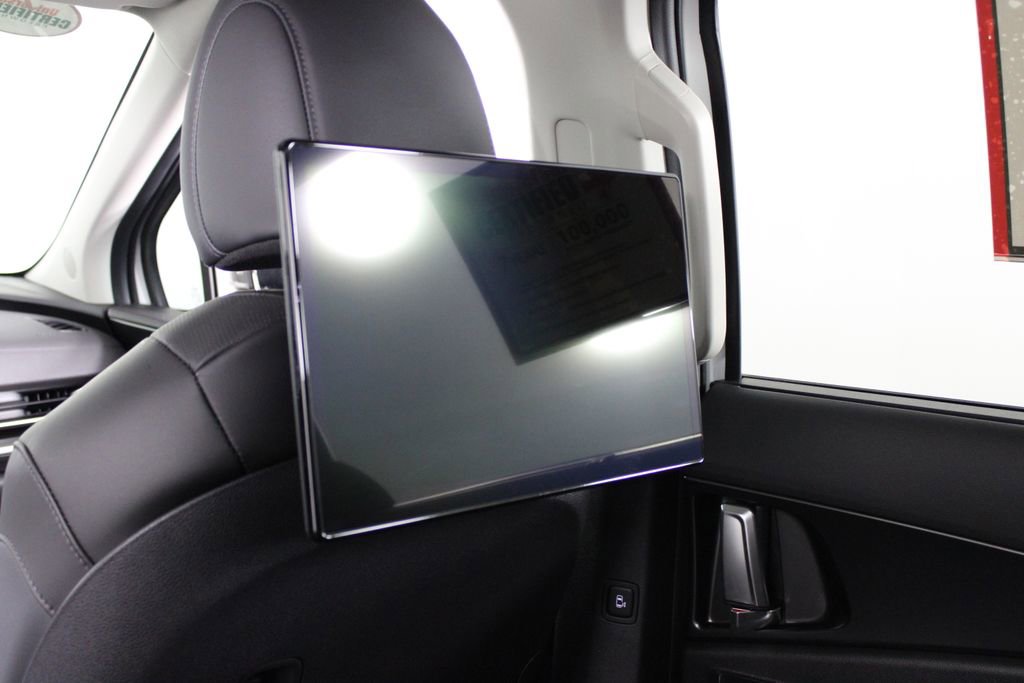 Used 2025 Kia Carnival SX image 27