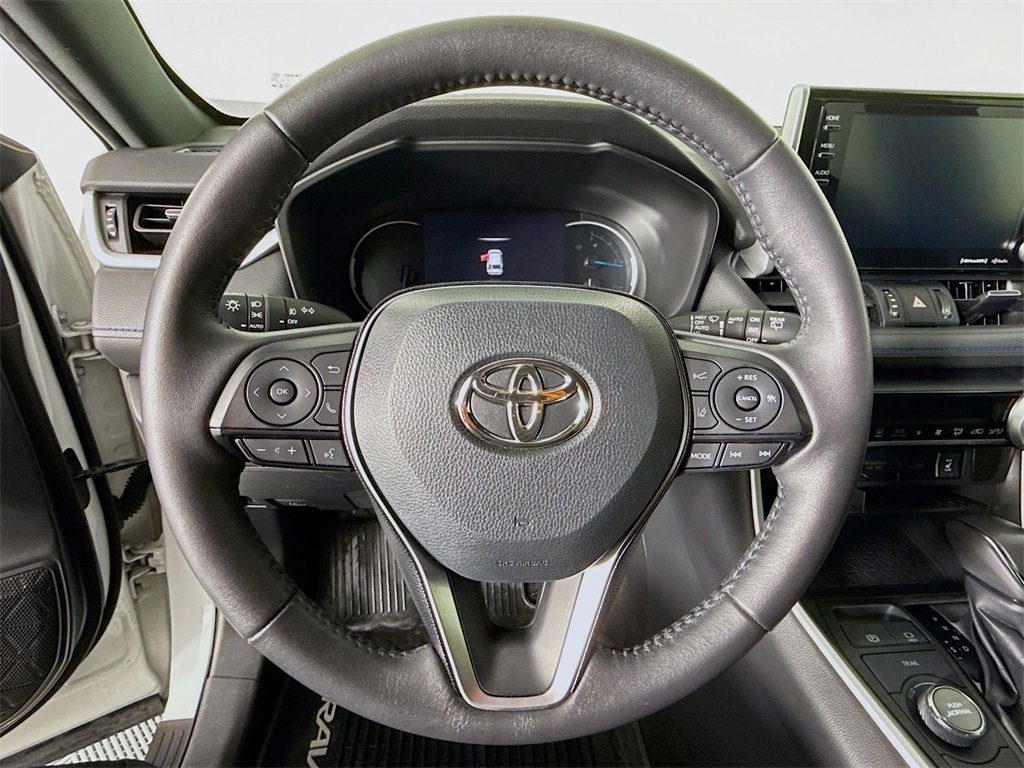 Used 2021 Toyota RAV4 XSE image 12