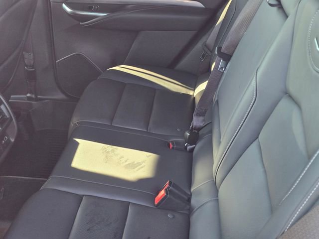 Used 2024 Cadillac XT4 Premium Luxury image 10