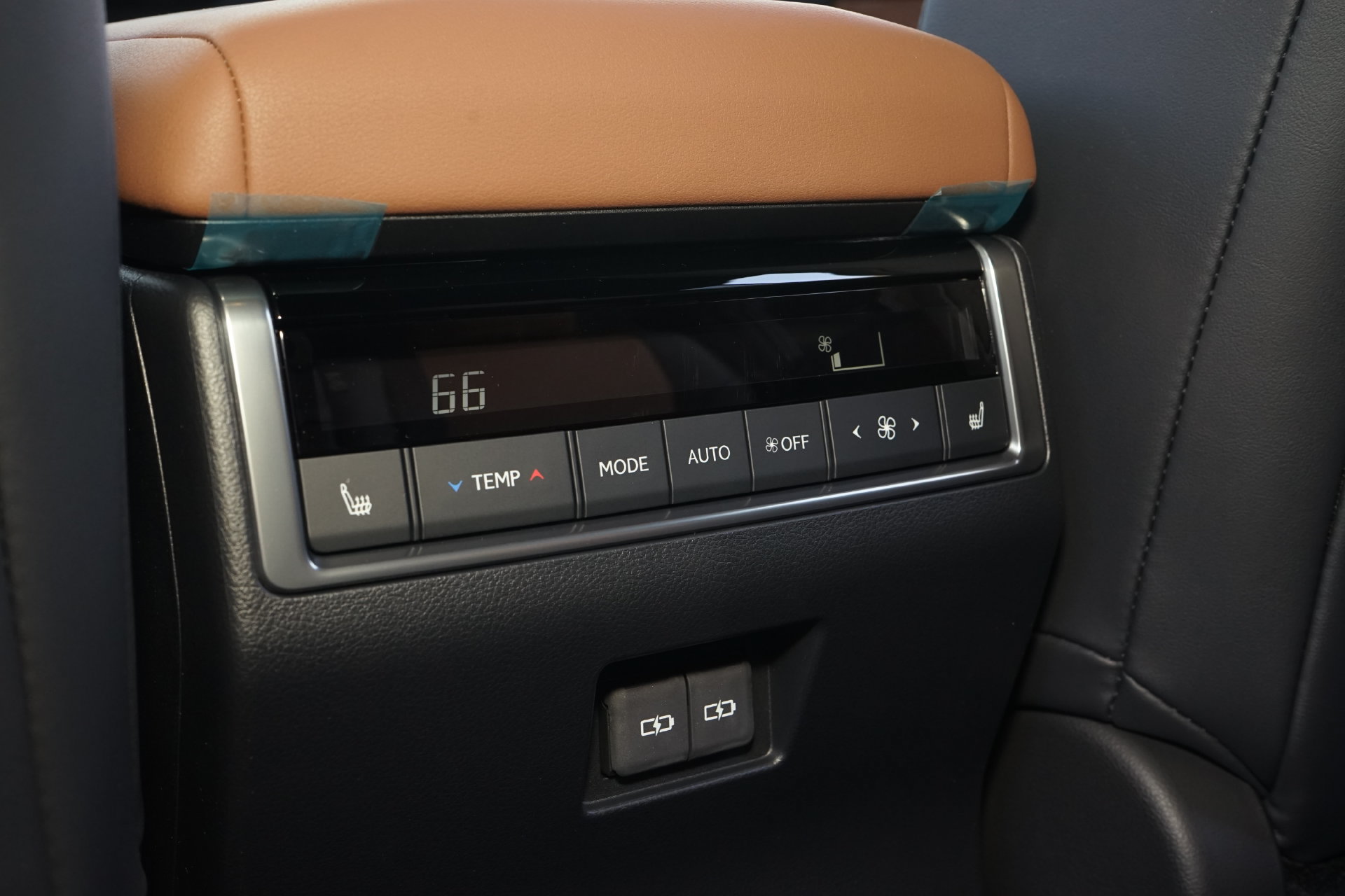 Used 2026 Lexus GX 550 w/ Accessory Package (2T) AWD/4WD image 19