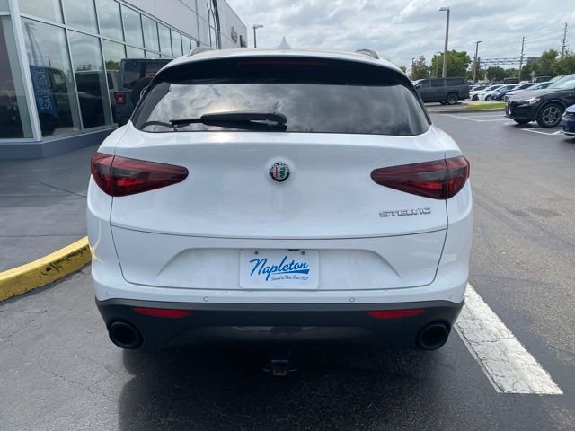 Used 2022 Alfa Romeo Stelvio Sprint RWD image 8