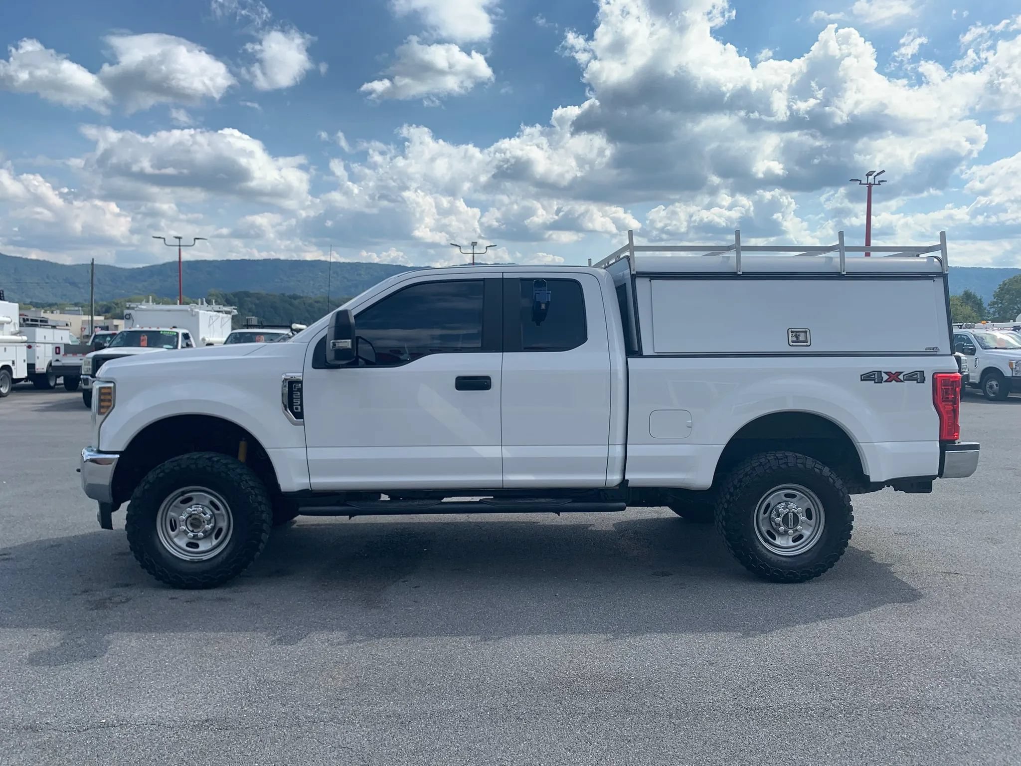 Used 2019 Ford F250 XL w/ XL Value Package AWD/4WD image 5