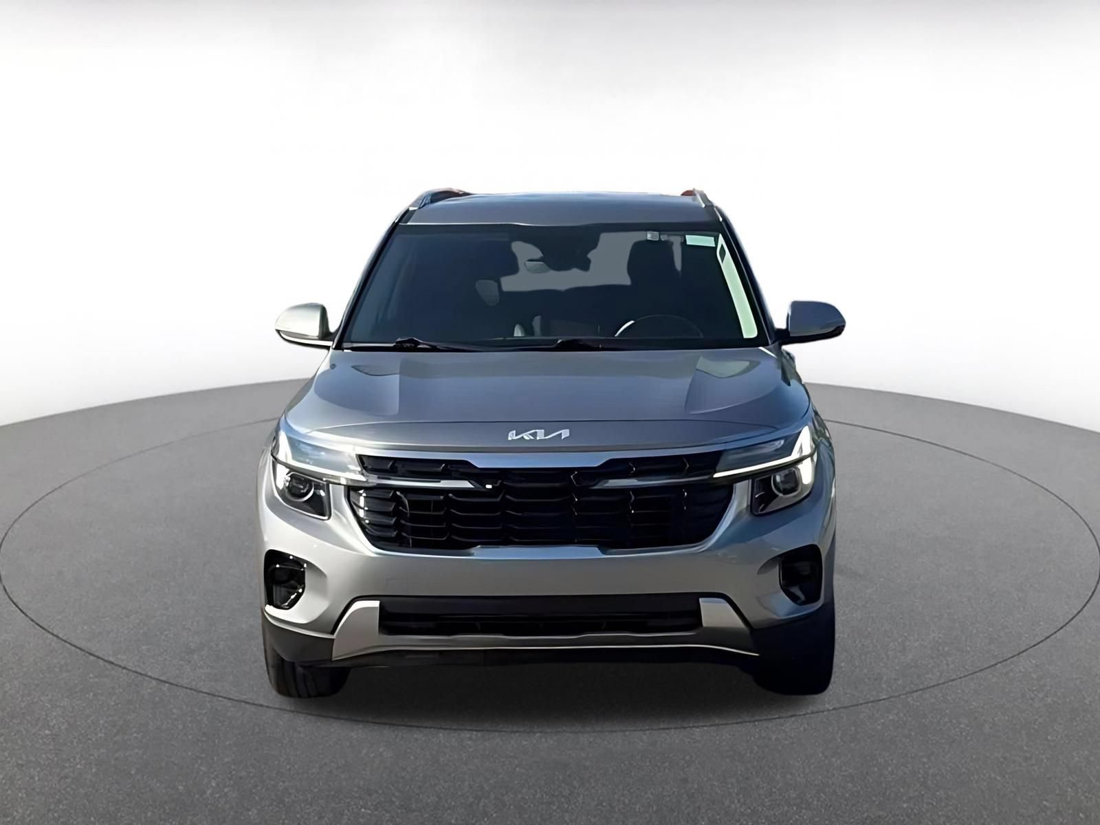 Used 2025 Kia Seltos S FWD image 4