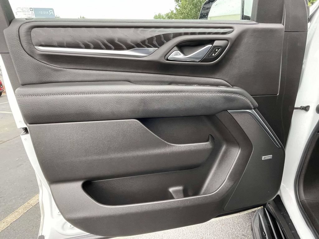 Used 2021 GMC Yukon Denali AWD/4WD image 25
