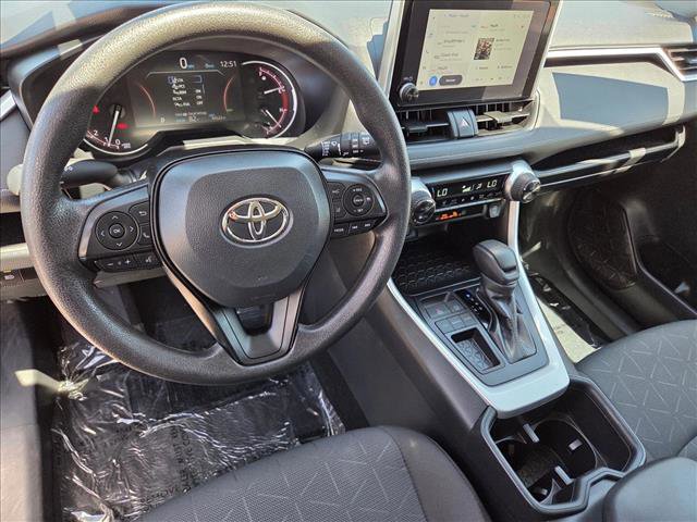 Used 2024 Toyota RAV4 XLE FWD image 10