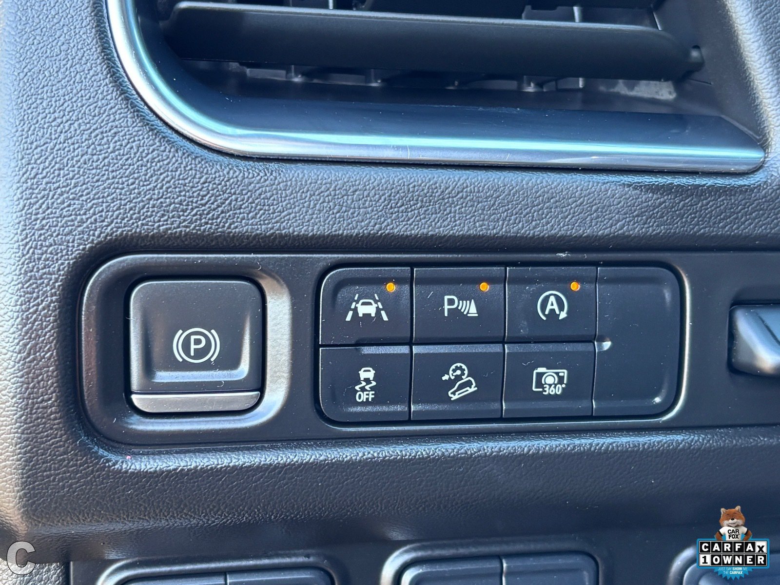 Certified 2024 Chevrolet Tahoe High Country AWD/4WD image 19